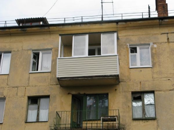Балкон в хрущевке